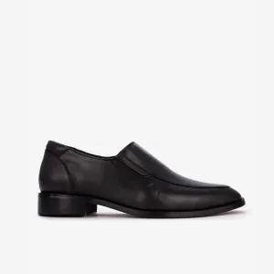 ASHFORD in Black