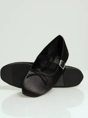 Ballet Pump With Bow & Buckle - Black