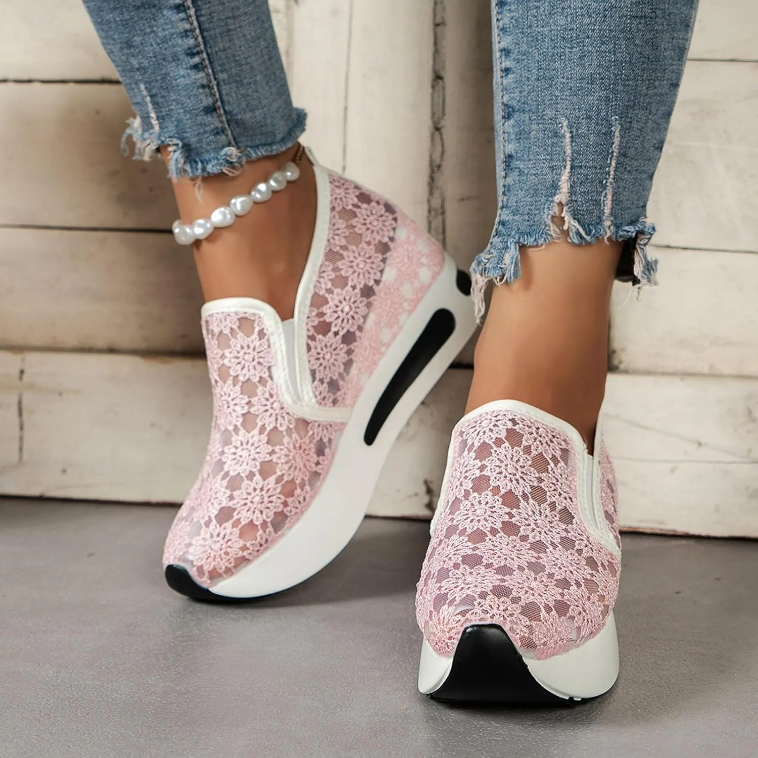 Chunky Fashion Sneakers for Women, Women's White Platform Sneakers Fashion Lace Embroidery Walking Tennis Shoes Lightweight Comfort Wedge Casual Sneakers for Gym Travel Work