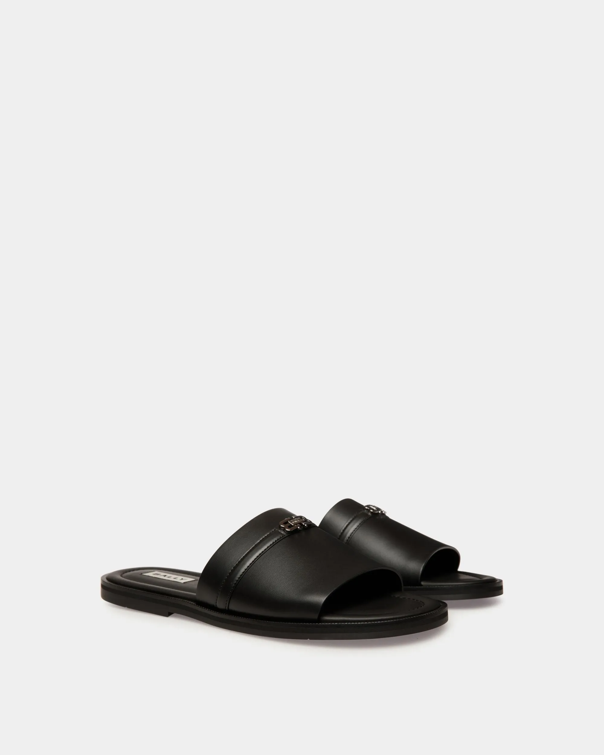 Glide Sandal in Black Leather