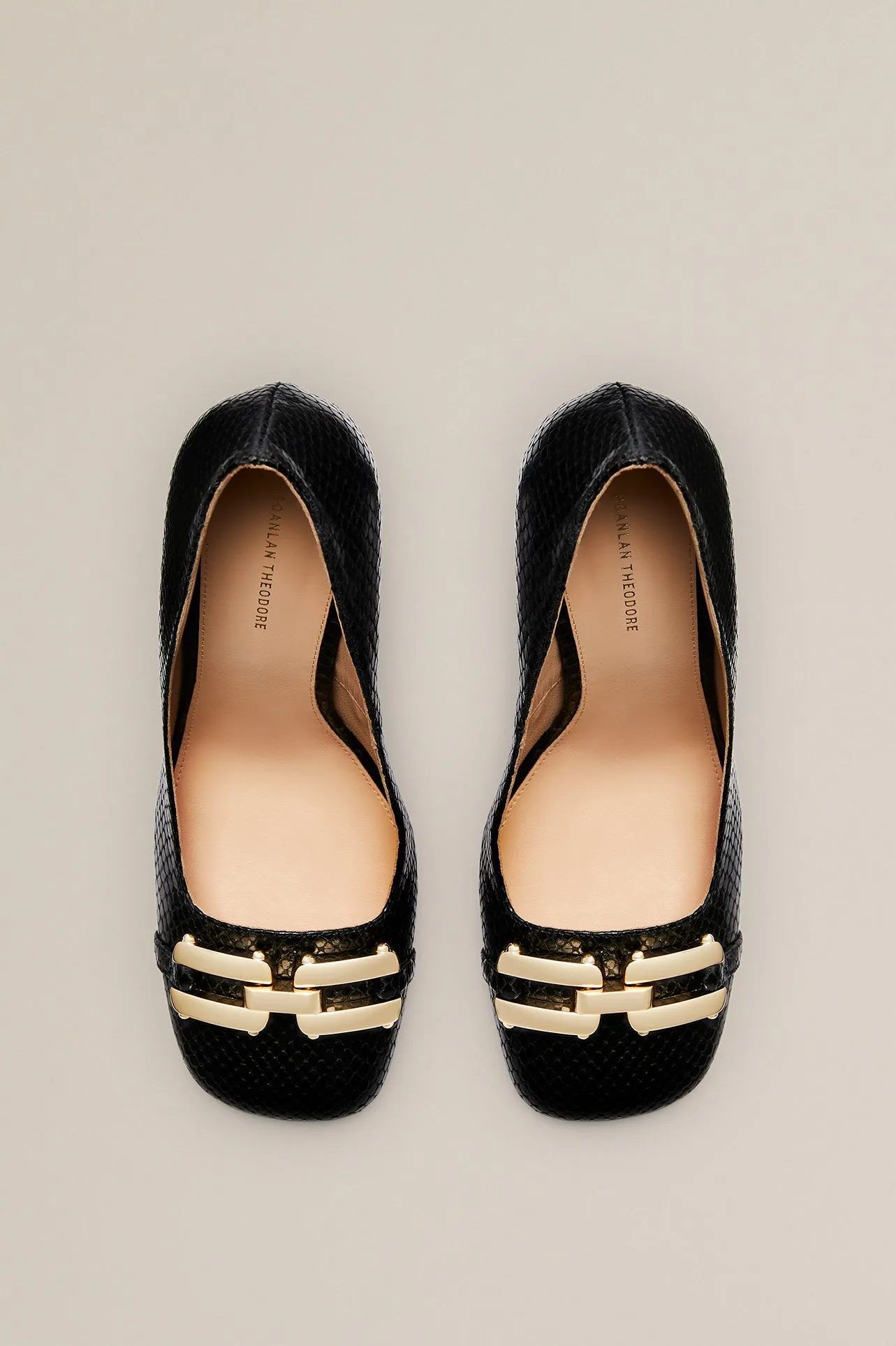 GOLD TRIM SQUARE TOE PUMP 9.5 - BLACK.SNAKE