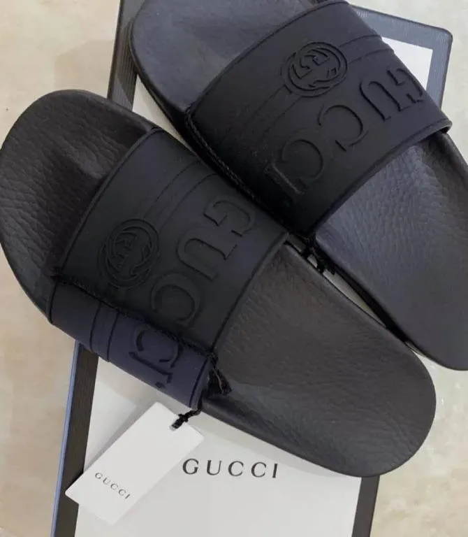 Gucci Logo Rubber Slide Sandal