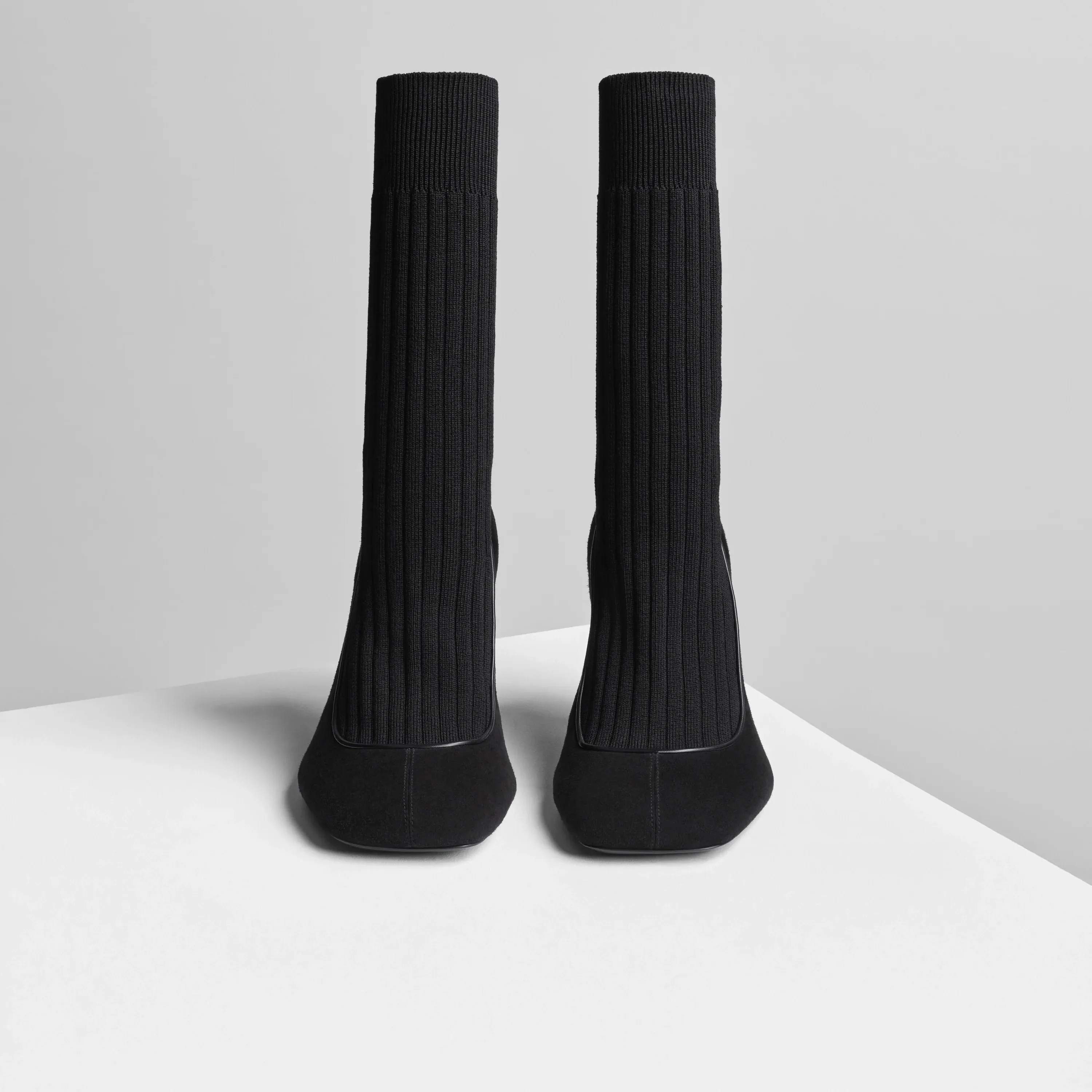 SOFT SOCK PUMP | black suede