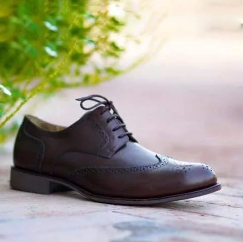 Sophisticated Strides: The Distinguished Derby Shoes | Exquisite Elegance: The Refined Allure of Derby Shoes