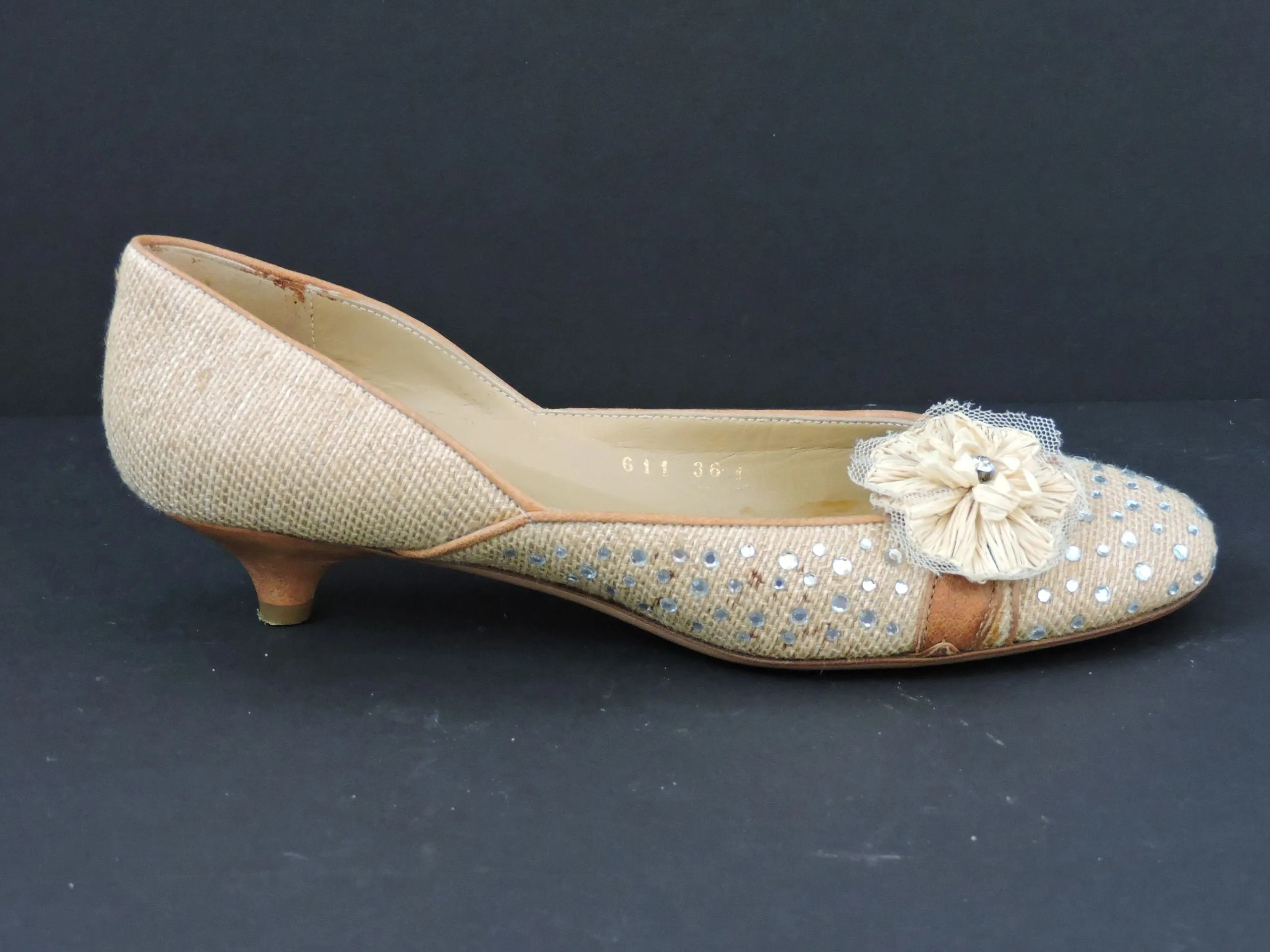 Valentino Pump Size 36 It (6 Us)