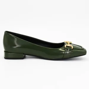 Women's pump with buckle in calf leather verde (DARIA54)