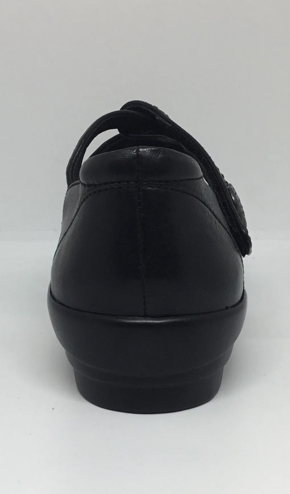 Ziera Doxie ~ Greige ~ Black ~ Leather
